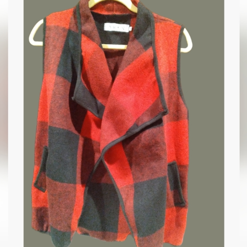 Yacun Buffalo Plaid Vest